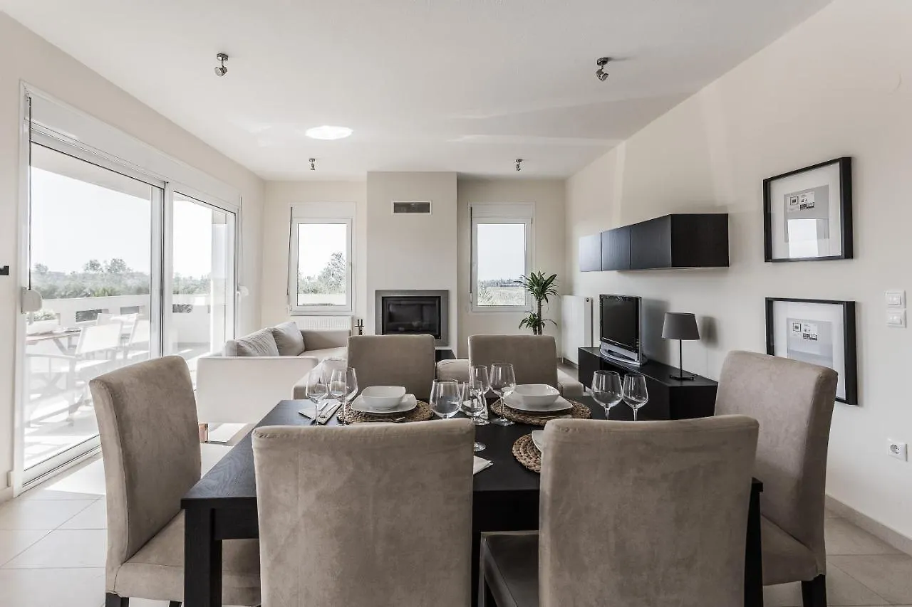 Μodern Apartment With Big Garden 에파노미